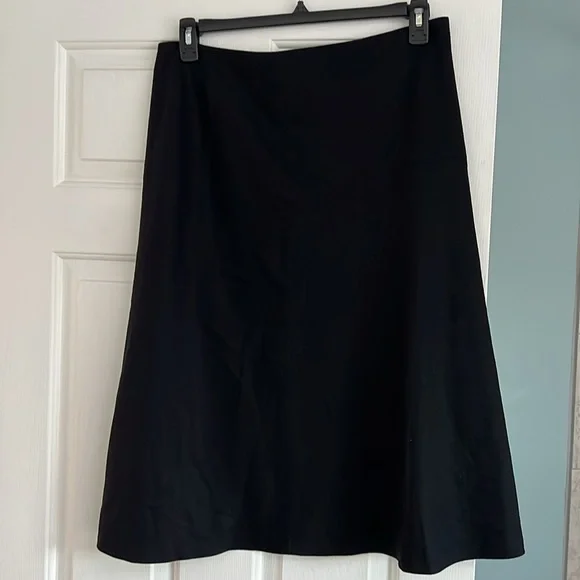 Talbots Women’s Wool Black Skirt.Never worn.
.Sz-12..Zipper closure.Black lining - Picture 1 of 6